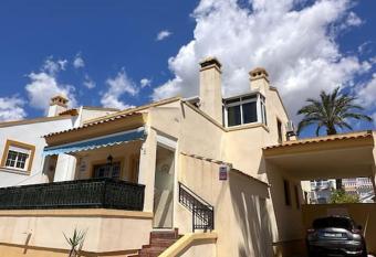 Beautiful house in Los Dolses, Orihuela Costa allows 18 year olds to book a room