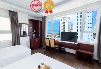      O NG   C Hotel & Apartments has Smoking/Balcony rooms