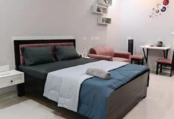 My Studio allows 18 year olds to book a room