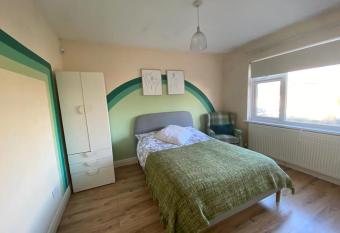 (null) allows 18 year olds to book a room