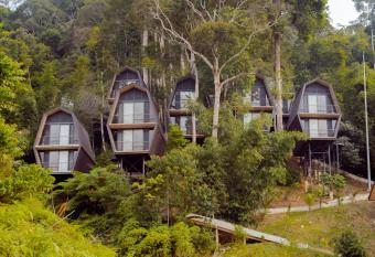 Vanavasa Resort has Balcony rooms