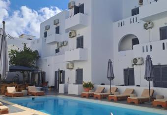 Oceanis Resort allows 18 year olds to book a room