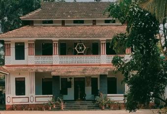 Dakshin Ayodhya House has Balcony rooms