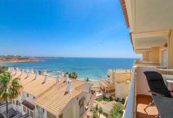 Cliff Sea View allows 18 year olds to book a room