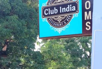 Club India Inn has Balcony rooms