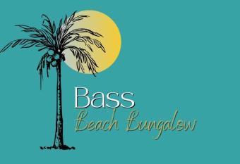 Bass Beach Bungalow - Ramsgate allows 18 year olds to book a room