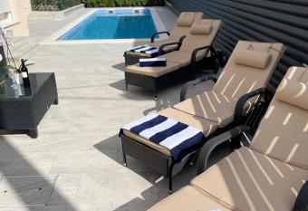 Luxury apartman Karmen allows 18 year olds to book a room