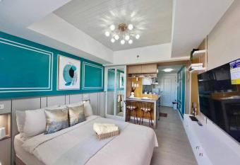 Casa Verde Studio at Azure North has Balcony rooms