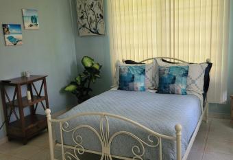 Valley Ocean sirene retreat has Balcony rooms