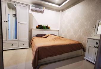 garden villa 5 has Balcony rooms