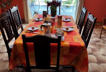 Welcome Chez MARIE allows 18 year olds to book a room