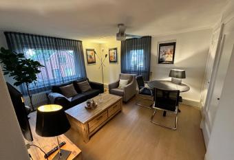 Plexat 053 has Balcony rooms