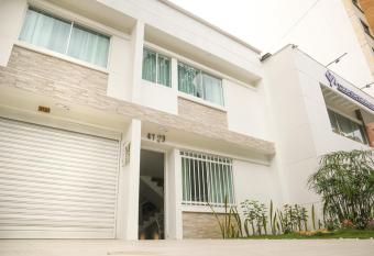 Casa Mompa has Balcony rooms