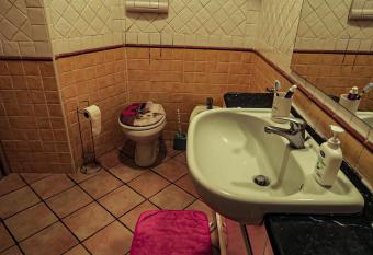 Appartament Elisabetta allows 18 year olds to book a room