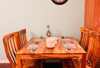 aroma Cambridge has Balcony rooms