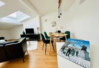 Saint-Epvre ! Appartement T3 allows 18 year olds to book a room