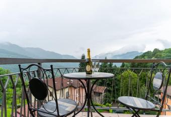 Wild & Free Ampio appartamento con vista panoramica has Balcony rooms