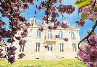 WeLiving allows 18 year olds to book a room