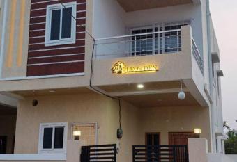 LEO s DEN 9Guest 3bedroom3bathroom 7mins to RGIA has Balcony rooms