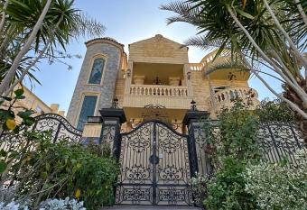 Boulevard Palace has Balcony rooms