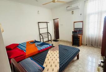 (null) has Balcony rooms