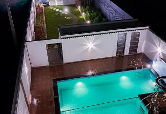 Banglore Villa has Balcony rooms