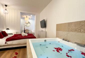 Bibemus Casa Maja - baignoire baln  o - parking - terrasse has Balcony rooms