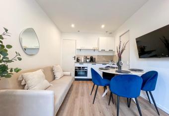 C  zanne Casa Maja - parking priv   - terrasse has Balcony rooms