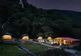 Ecolodge Majestic Sky Domes B&B has Balcony rooms