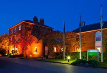 Holiday Inn Milton Keynes East M1 Junc 14, an IHG Hotel allows 18 year olds to book a room