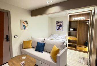 Luxury Studio House 1200-5 has Balcony rooms