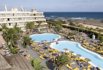 Hotel Beatriz Playa & Spa has Balcony rooms