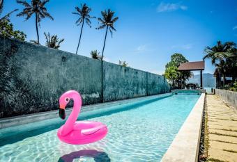 Villa Babythai Renovated Beachfront House has Balcony rooms