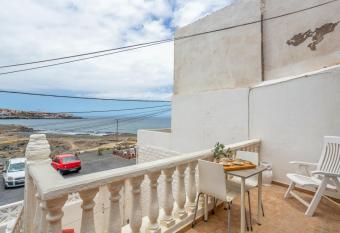 Beach House el Poris 2 has Balcony rooms