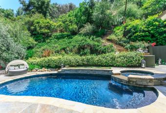 Beverly Hills Luxury Suite allows 18 year olds to book a room