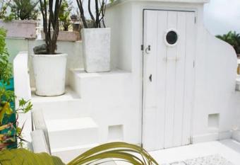 Loft con terraza y jacuzzi en el centro historico has rooms with a private hot tub