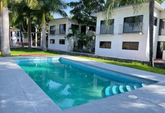 Village Berries Alpuyeca has Balcony rooms