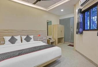 The KIWWI Hotel has Smoking rooms