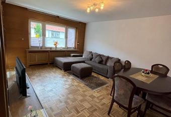 Gem  tliches Apartment allows 18 year olds to book a room