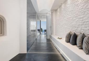 On The Rocks - Small Luxury Hotels of the World allows 18 year olds to book a room