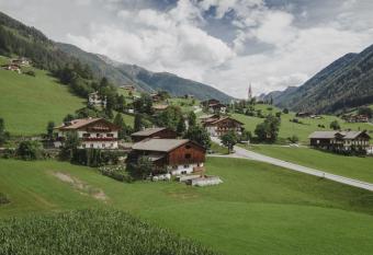 Seeberhof - Urlaub am Bauerhof has Balcony rooms