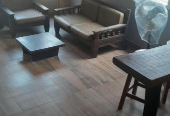 (null) has Balcony rooms