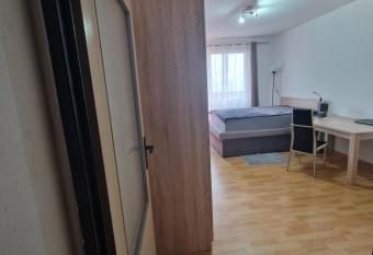 Apartm  n s balk  nem has Balcony rooms