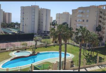 Apartamento segunda l  nea de playa con piscina has Balcony rooms
