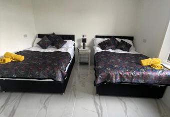 Burnley luxury B&B - 5 star has Balcony rooms