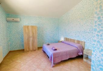 Mirtilla rooms has Balcony rooms