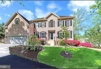 Nice House has Balcony rooms