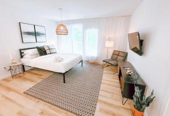 Studio Lugna by Gestion ELITE has Balcony rooms