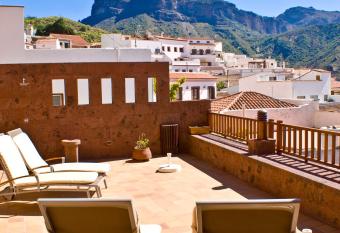 Hotel Rural Fonda de la Tea THE BEST LOCATION AND THE BEST VIEWS has Balcony rooms