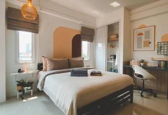 The Giftown Bangkok, Talat Phlu has Balcony rooms